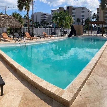 Holiday Isles Resort Madeira Beach Luaran gambar