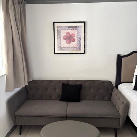 Holiday Isles Resort Madeira Beach Luaran gambar