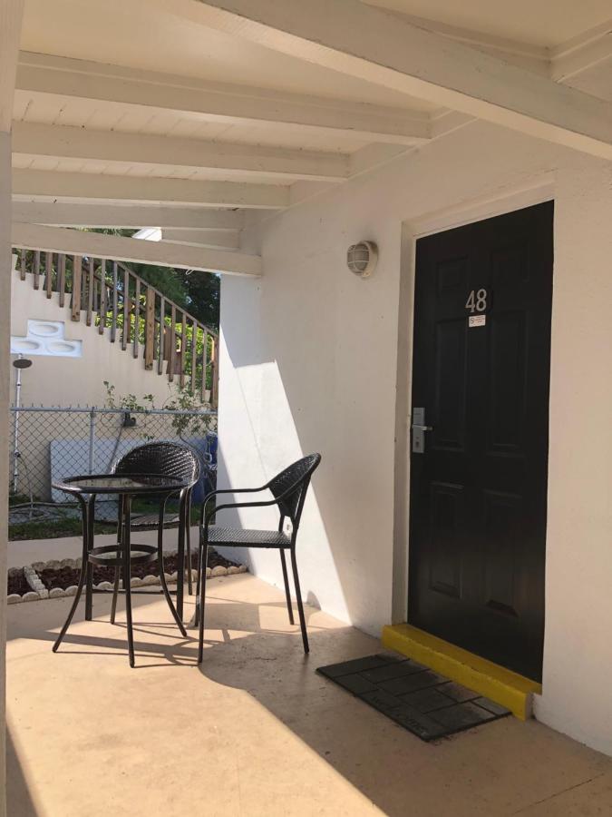 Holiday Isles Resort Madeira Beach Luaran gambar