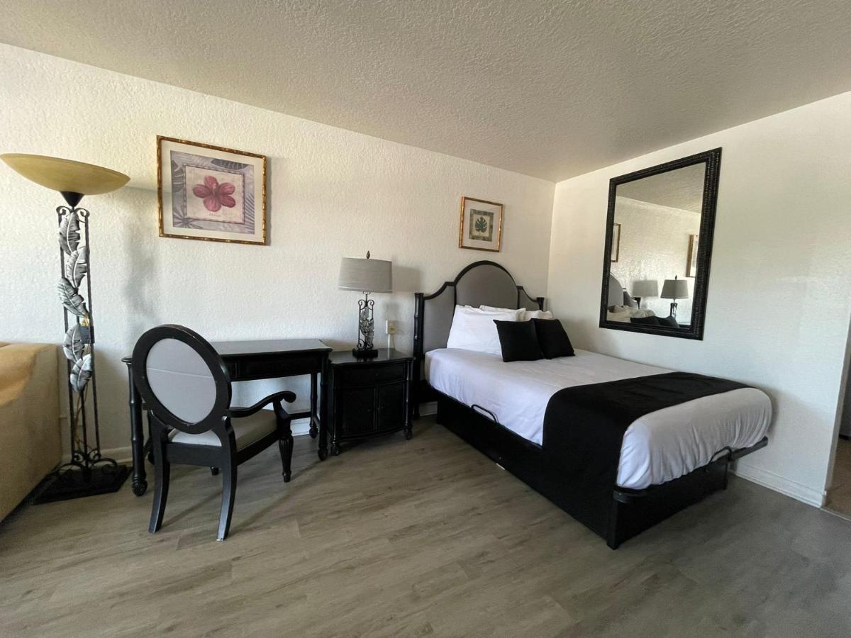 Holiday Isles Resort Madeira Beach Luaran gambar