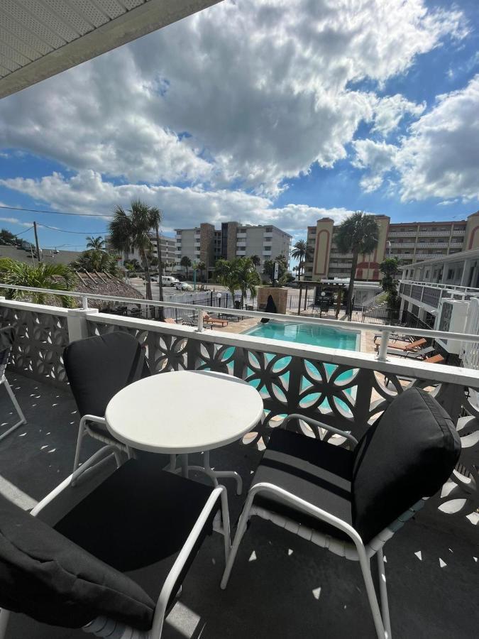 Holiday Isles Resort Madeira Beach Luaran gambar
