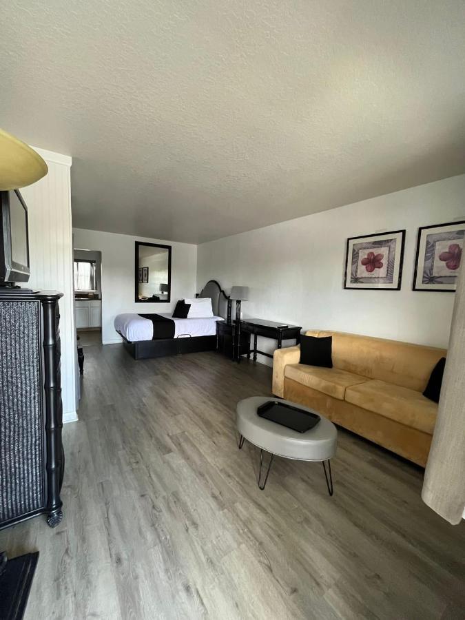 Holiday Isles Resort Madeira Beach Luaran gambar