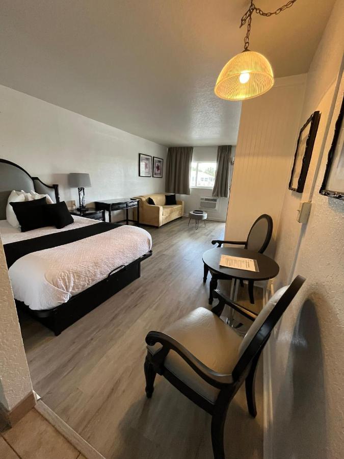 Holiday Isles Resort Madeira Beach Luaran gambar